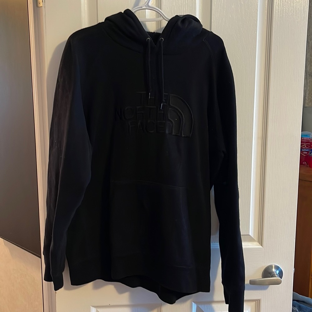 The North Face Men’s Pullover Hoodie